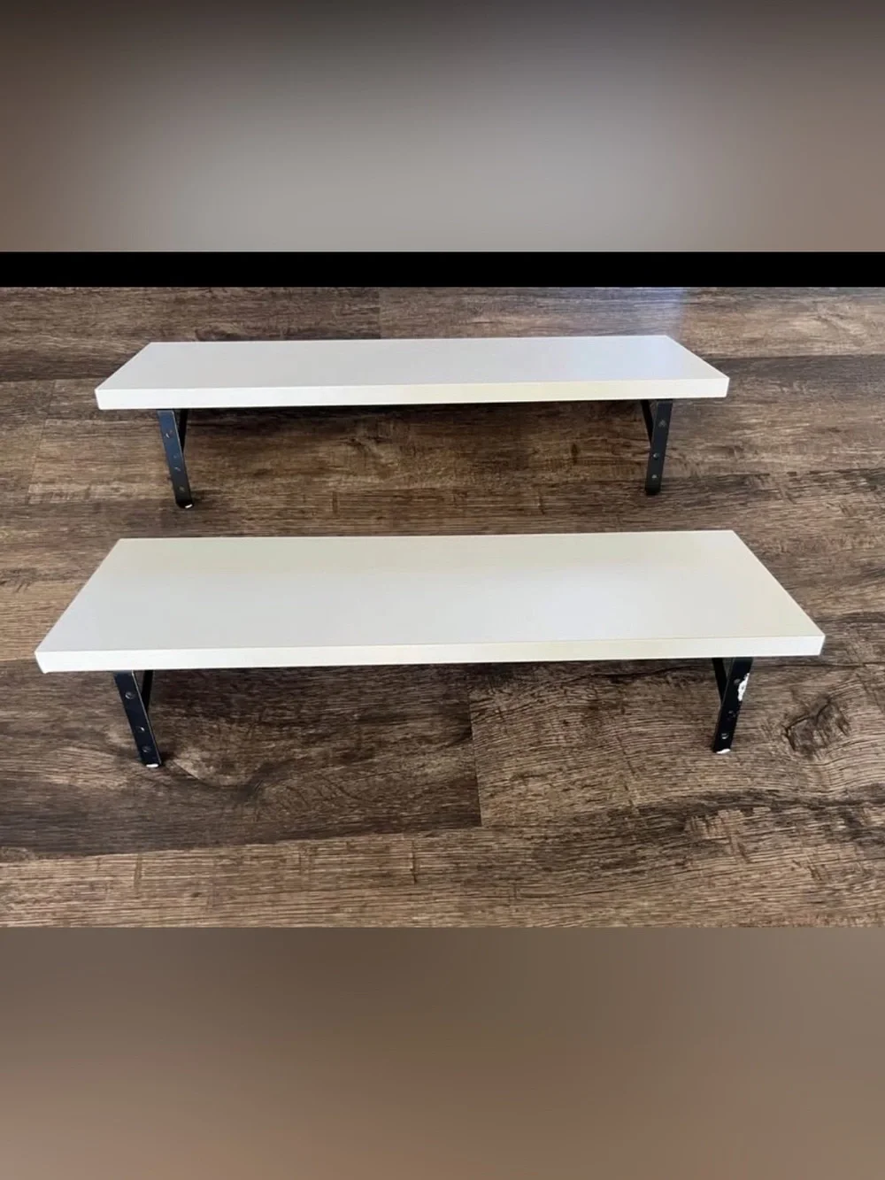 Wall shelf x 2
